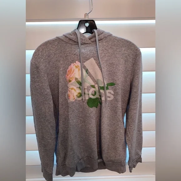 Woman’s Adidas sweatshirt - Picture 1 of 1